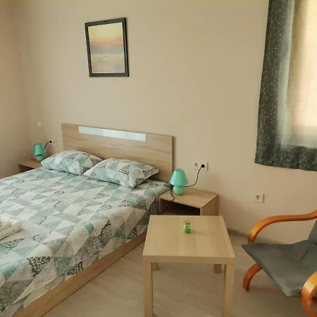 Homeline Kazakovi Гостьовий будинок 4*