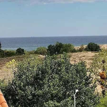 Homeline Kazakovi Къща за гости Несебър