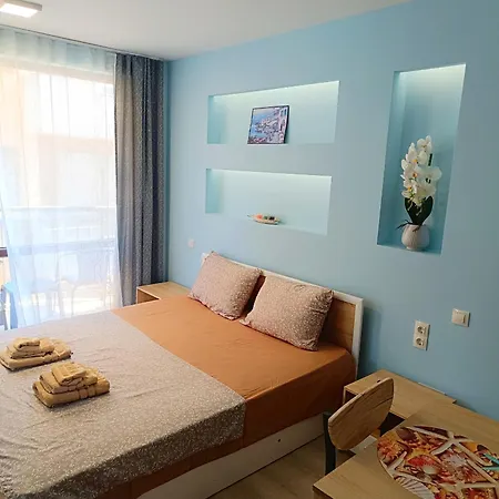 Homeline Kazakovi Къща за гости 3*
