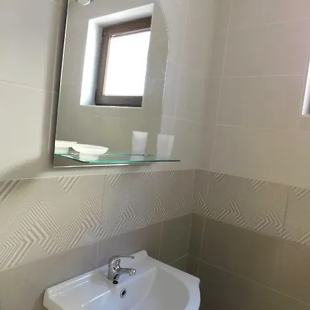 Homeline Kazakovi Гостьовий будинок Несебир