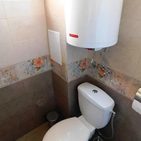 Homeline Kazakovi Гостьовий будинок Несебир