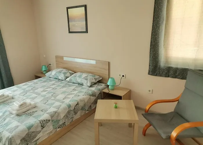 Homeline Kazakovi Guest house 4*