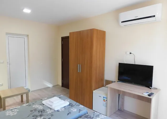 Homeline Kazakovi 4* Nesebar