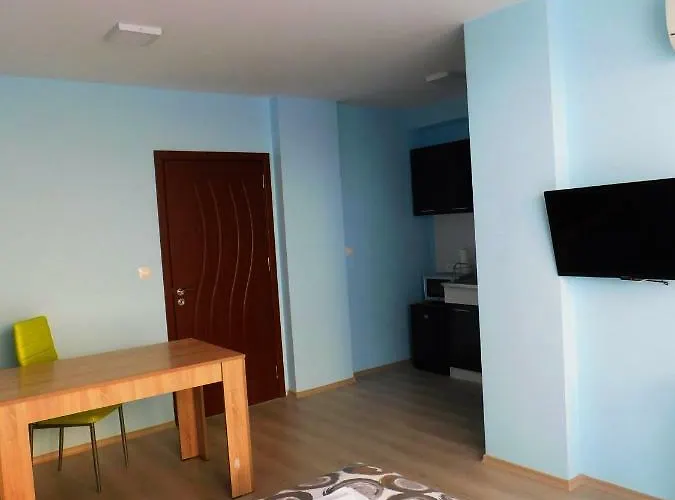 Homeline Kazakovi Nesebar